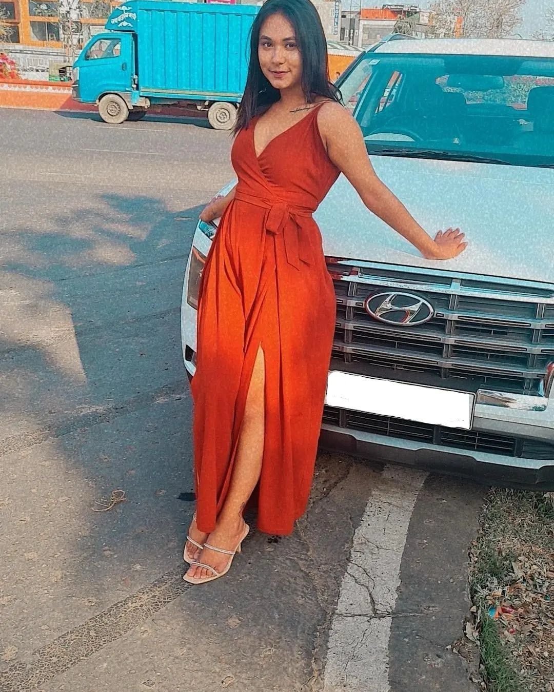 female call girl in Shimla